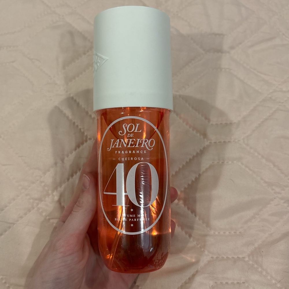 Never opened Sol de Janeiro Cheirosa 40 Fragrance Mist